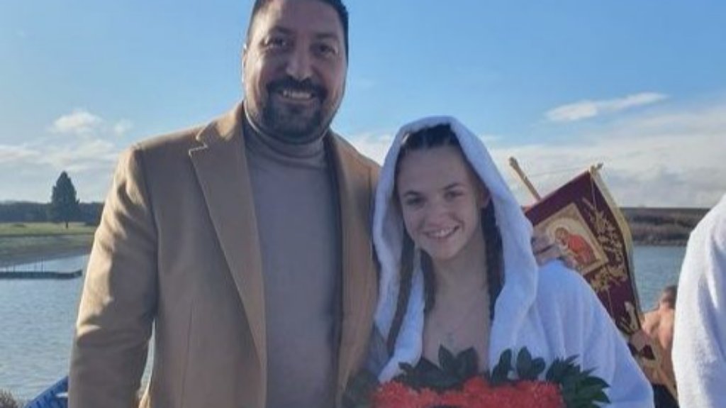 Sara Madžarac (17) pobednica plivanja za Časni krst u Inđiji
