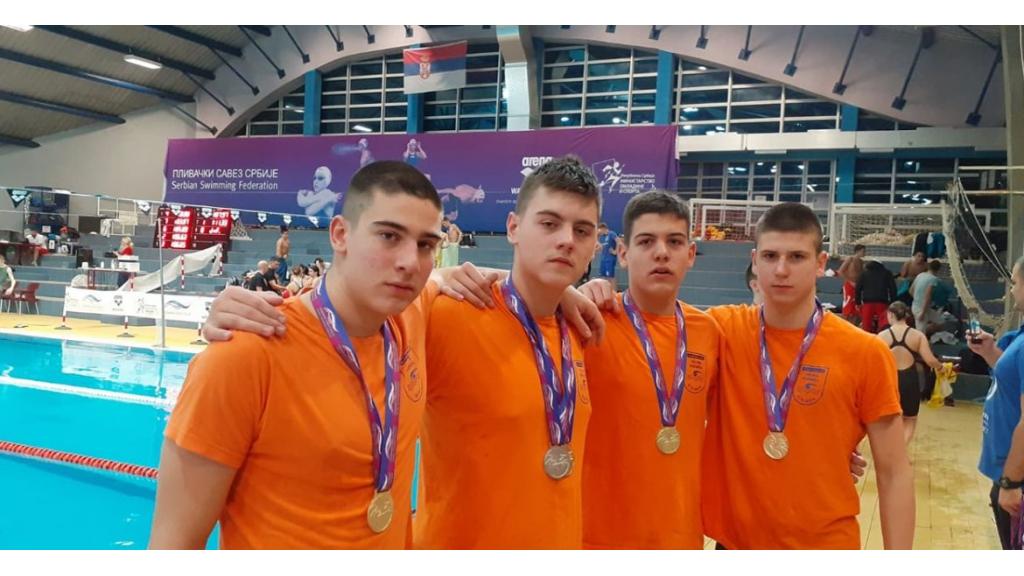 Plivači ,,Velike Kikinde” uspešni u Novom Sadu: Postavili novi državni rekord
