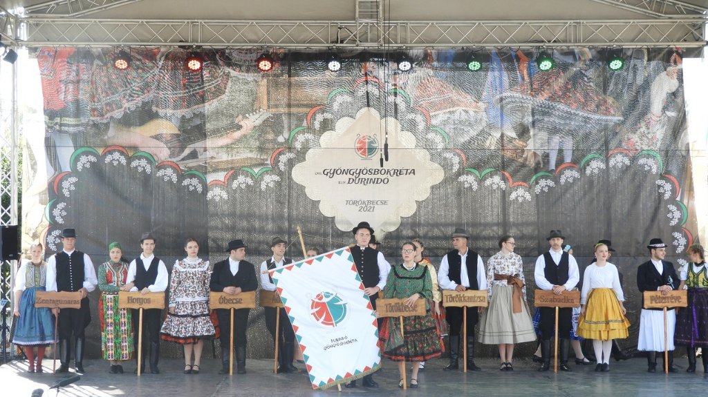 Novi Bečej uspešan domaćin Smotre mađarskih ansambala iz Vojvodine