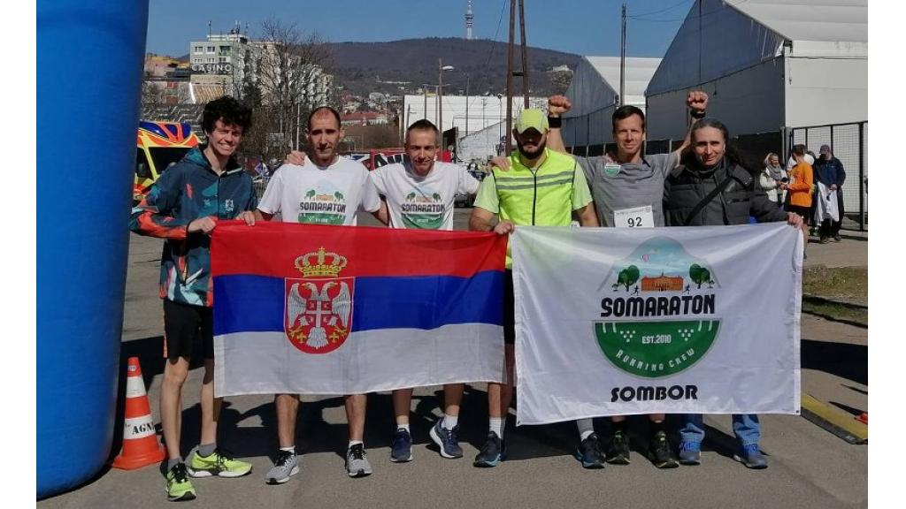 „Somaratonci“ proteklog vikenda trčali u Novom Sadu i Pečuju