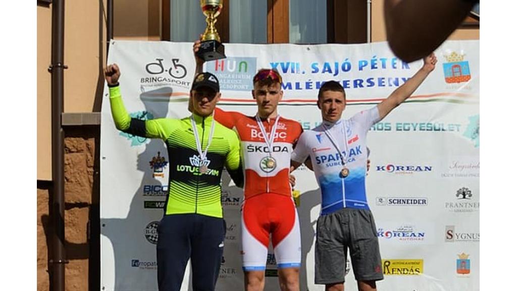 Biciklisti “LotuSteam-a” osvojili 3 medalje na trci u Mađarskoj