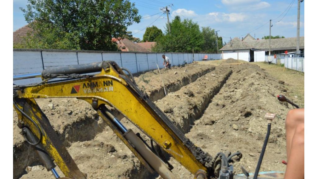 U toku rekonstrukcija tribina na stadionu u Kljajićevu
