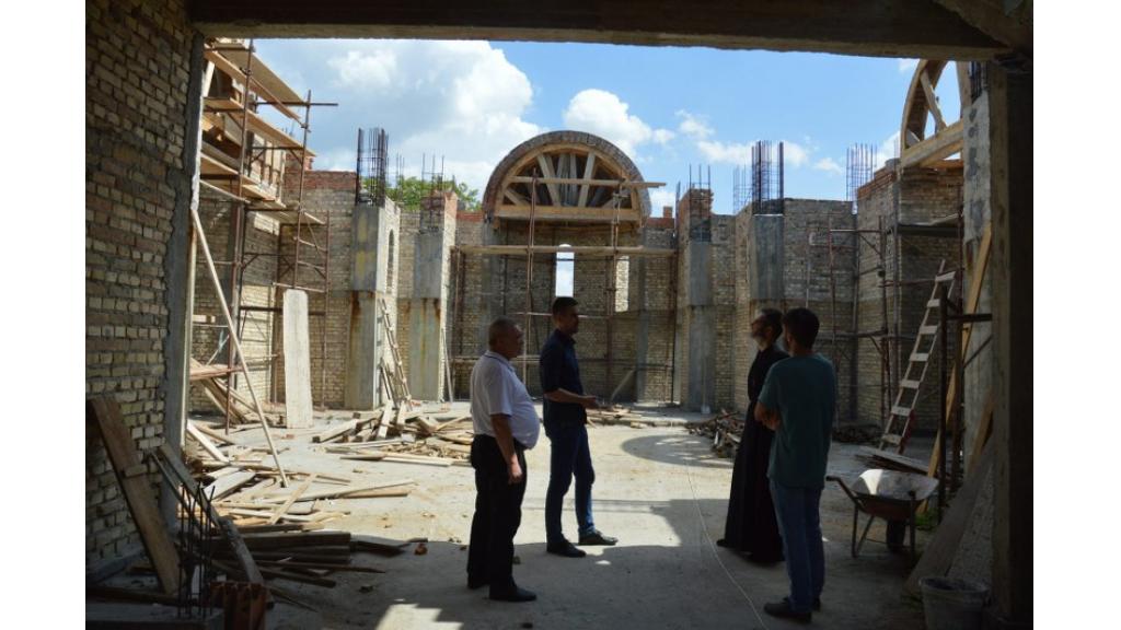 Nastavljena izgradnja pravoslavnog hrama u Bezdanu