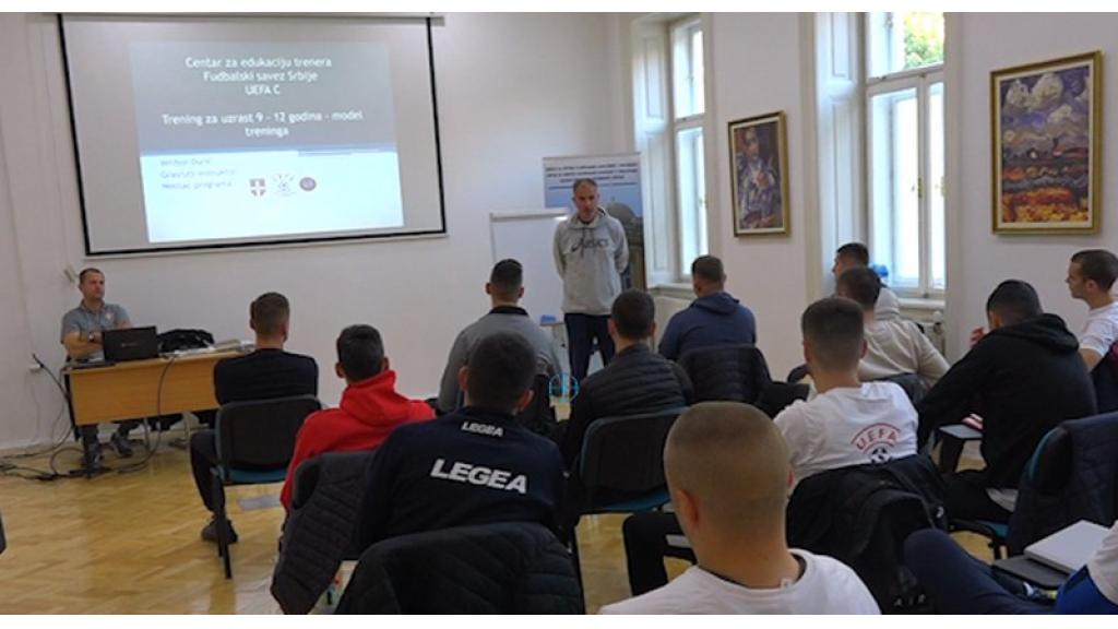 Edukacija fudbalskih trenera mlađih kategorija iz somborske opštine