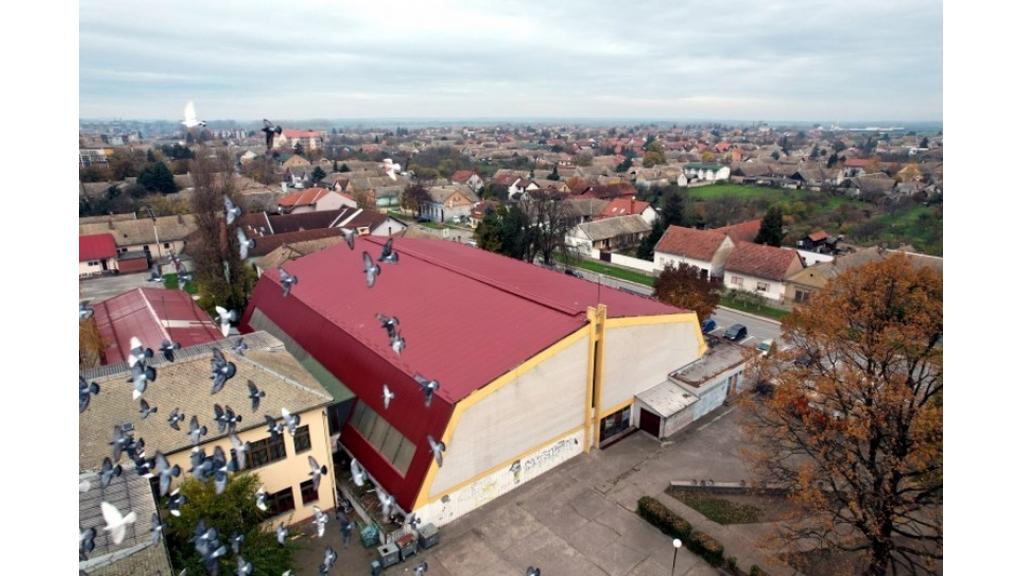 Apatin: Hala „Rade Ratko Vejin“ dobila novi krov