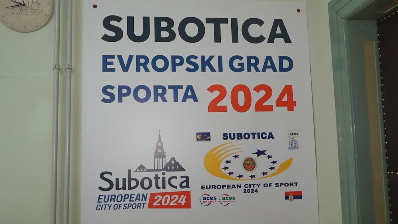 Postavljene table sa obeležjem „Subotica Evropski grad sporta” 
