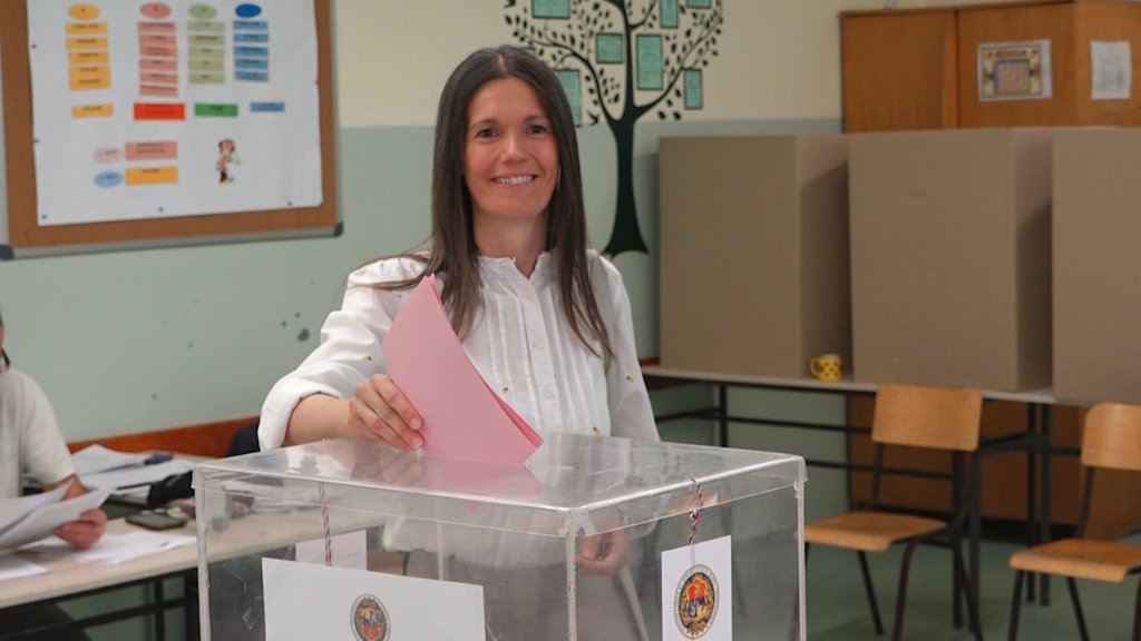 Nela Tonković glasala na biračkom mestu br. 36