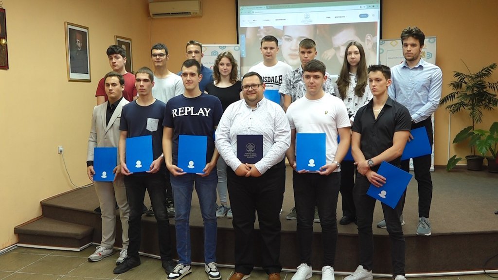 Nagrađeni najuspešniji učenici Tehničke škole „Ivan Sarić”