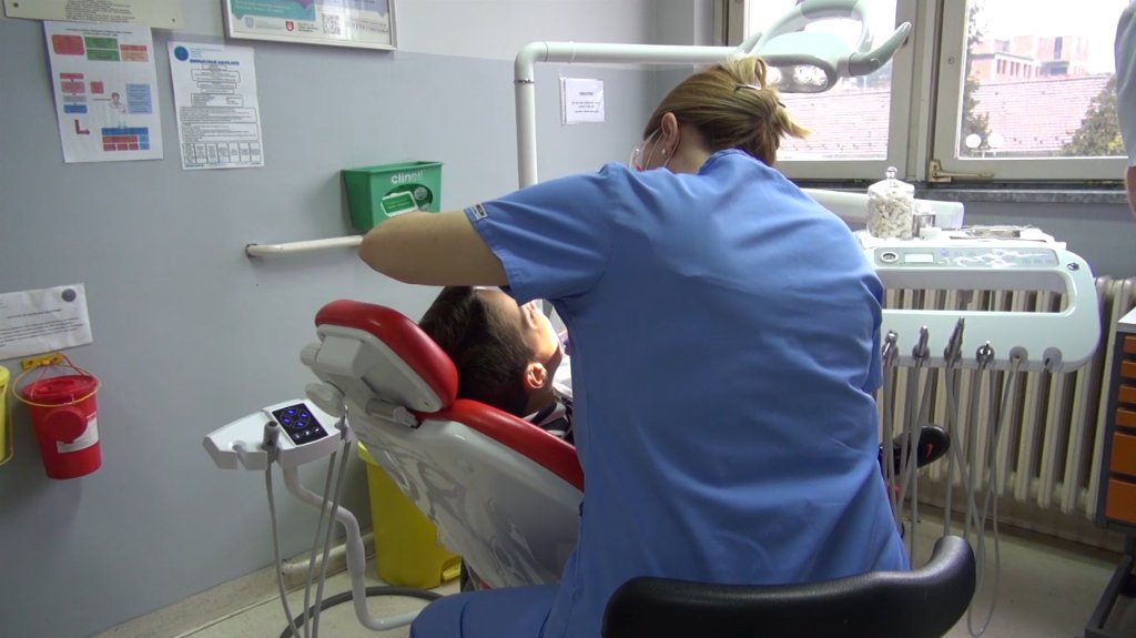 Zdrava Inđija: Briga o zdravlju zuba od izbijanja prvih jedinica
